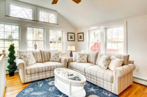 2 Mi to Beach Coastal Retreat in Hyannis!